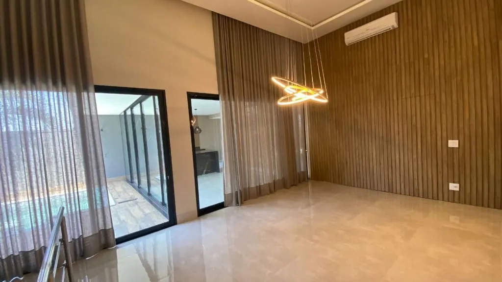 Casa de Condomínio à venda — foto 7 de 8
