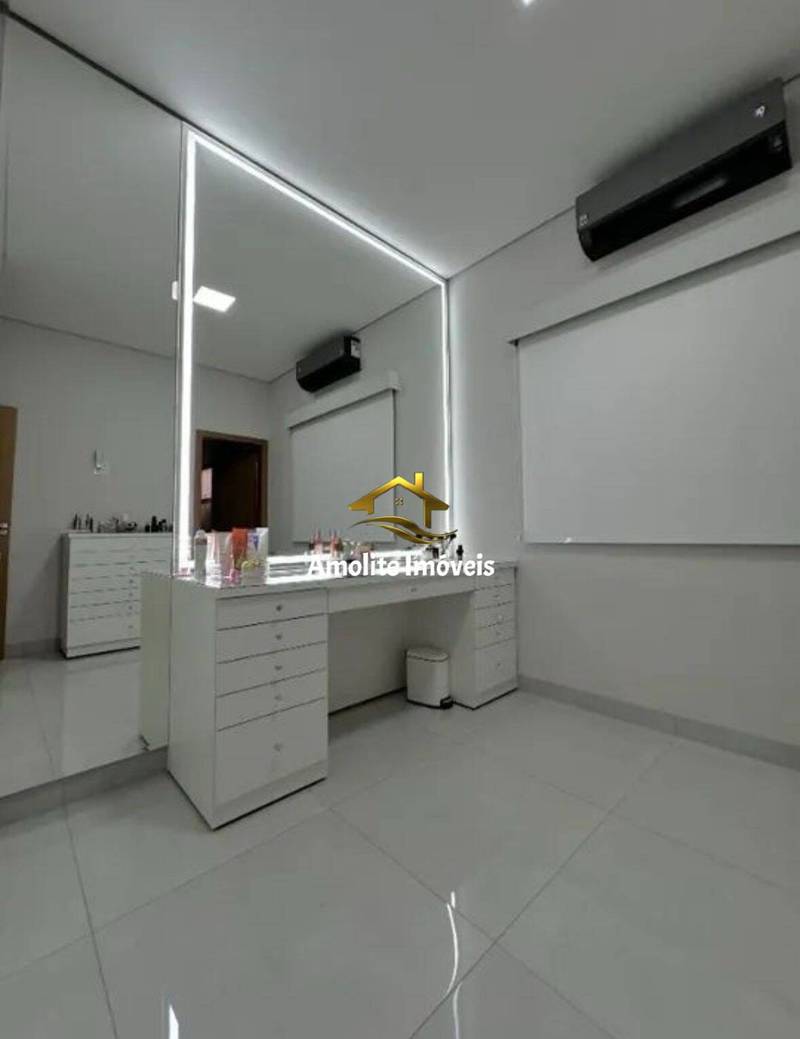 Casa de Condomínio com 3 quartos à venda, 208m² — foto 6 de 20