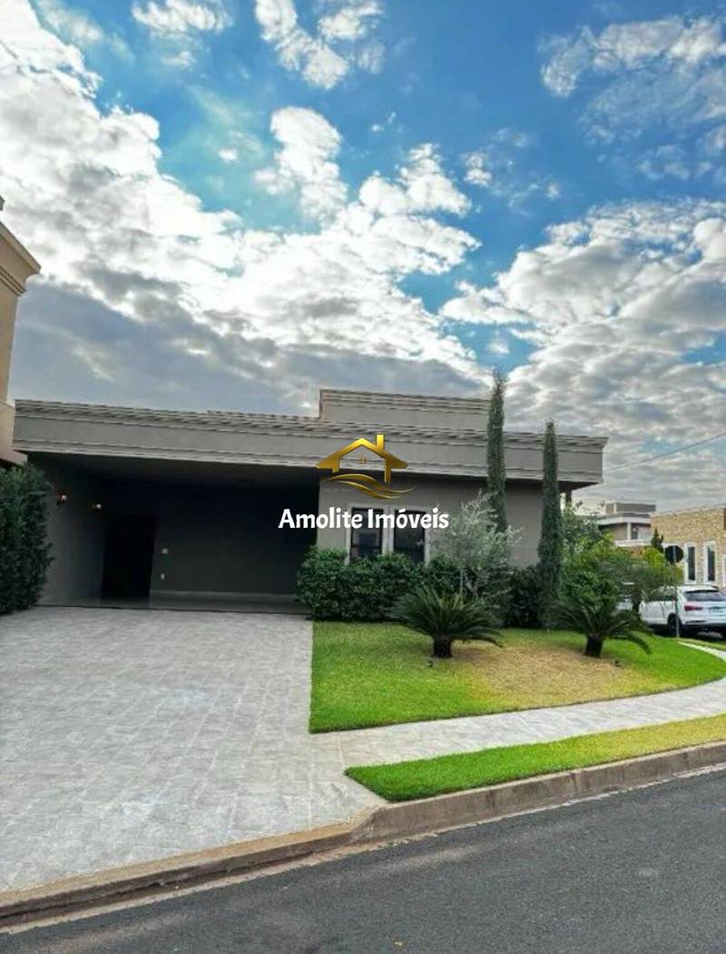 Casa de Condomínio com 3 quartos à venda, 208m² — foto 2 de 20