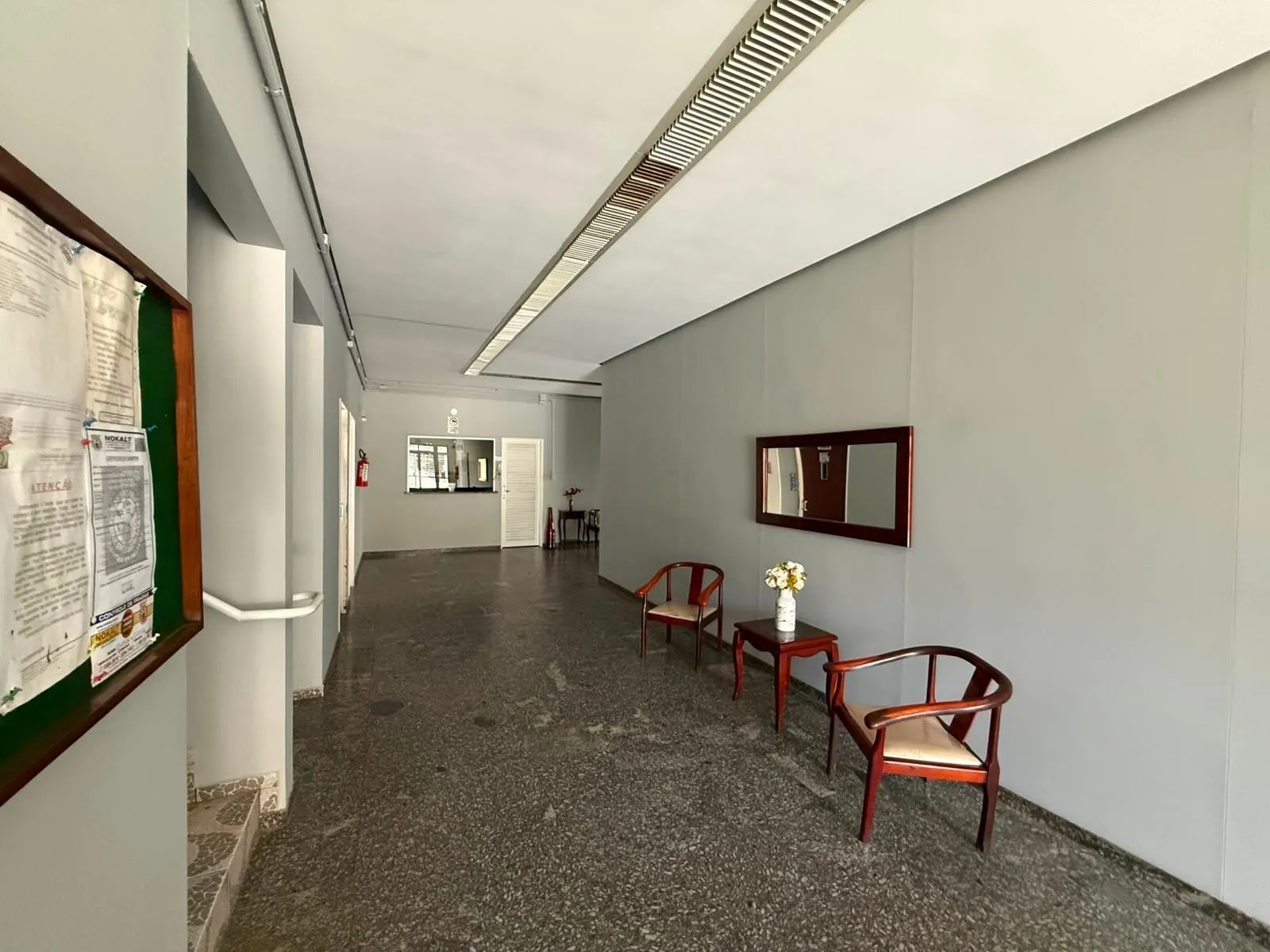 Apartamento com 1 quarto para aluguel, 45m² — foto 3 de 16