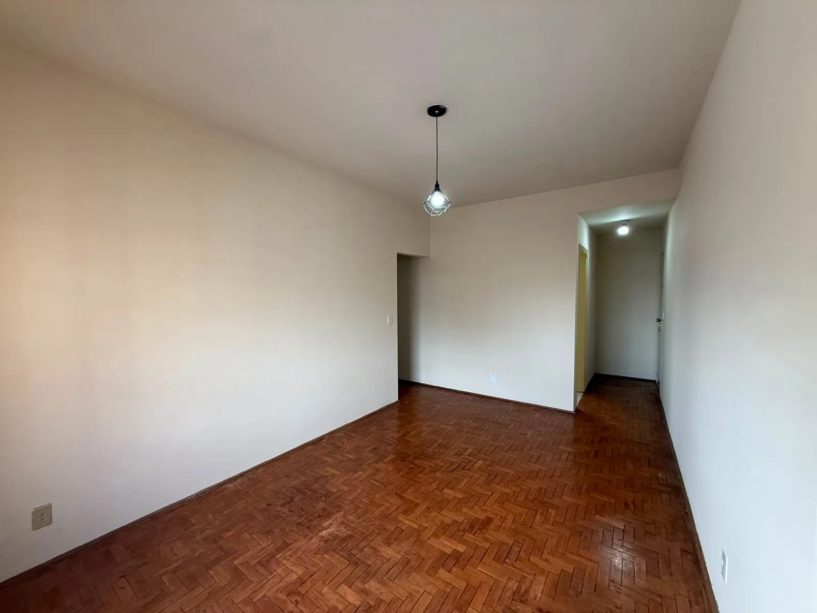 Apartamento com 1 quarto para aluguel, 45m² — foto 8 de 16