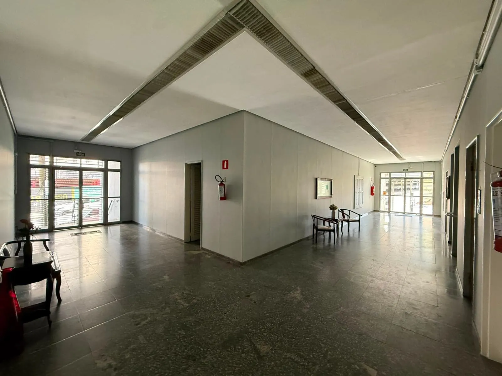 Apartamento com 1 quarto para aluguel, 45m² — foto 4 de 16