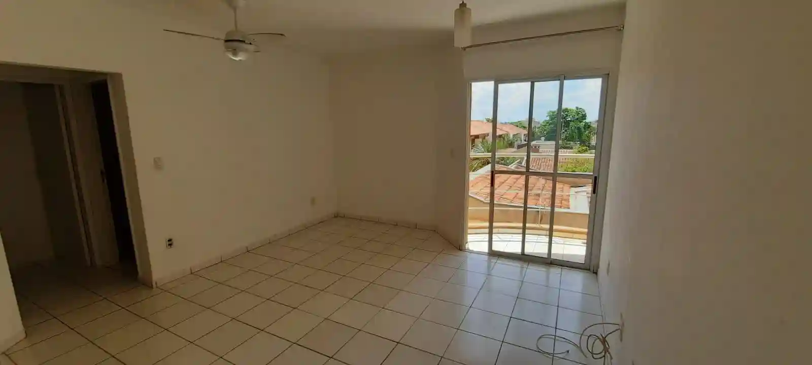 Apartamento com 2 quartos à venda, 68m² — foto 2 de 17