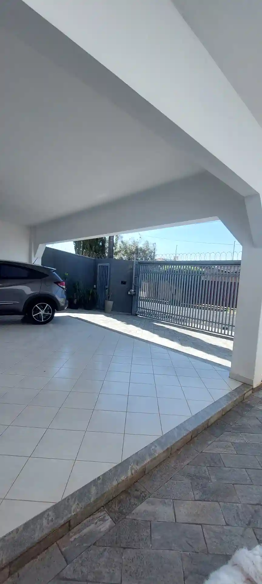 Casa Comercial com 3 quartos para aluguel, 250m² — foto 2 de 30