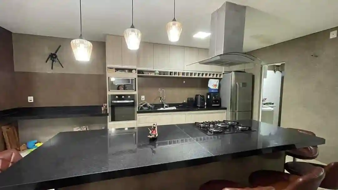 Casa com 2 quartos à venda, 238m² — foto 8 de 15