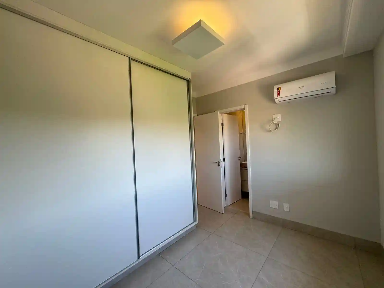 Apartamento com 3 quartos à venda, 115m² — foto 14 de 25
