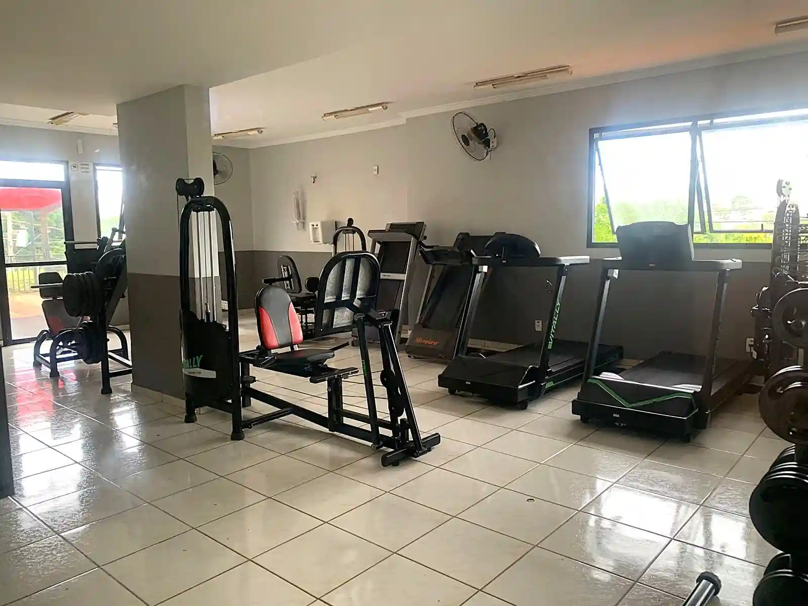 Apartamento com 2 quartos à venda, 85m² — foto 10 de 15