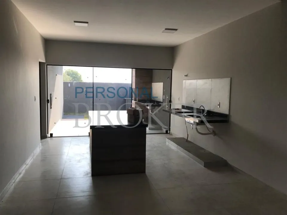 Casa de Condomínio à venda — foto 2 de 4