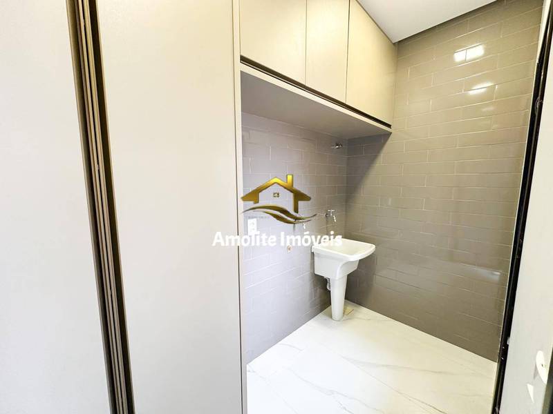 Casa de Condomínio com 3 quartos à venda, 220m² — foto 22 de 24