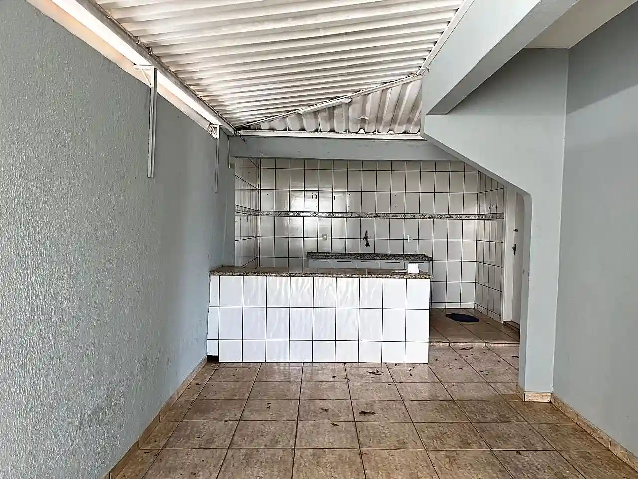 Casa Comercial com 5 quartos para aluguel, 180m² — foto 12 de 17