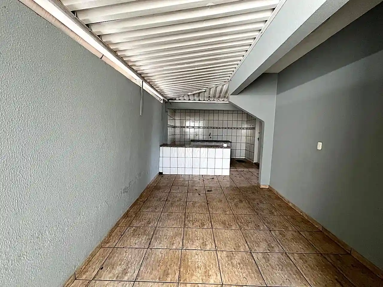 Casa Comercial com 5 quartos para aluguel, 180m² — foto 11 de 17