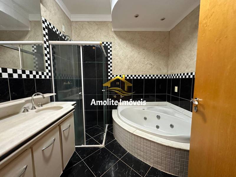 Casa de Condomínio com 4 quartos à venda, 280m² — foto 4 de 26