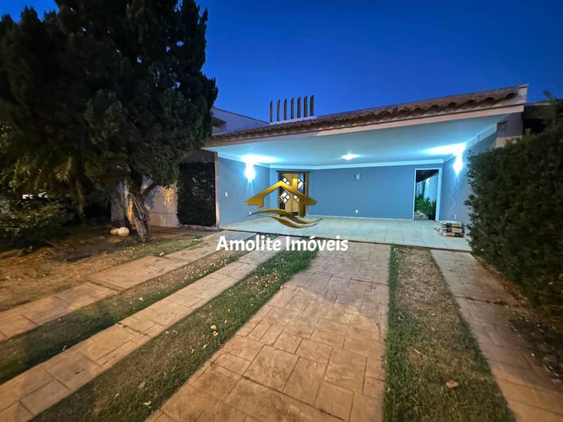 Casa de Condomínio com 4 quartos à venda, 280m² — foto 2 de 26