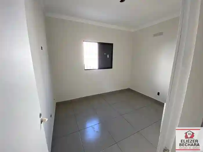 Casa com 3 quartos à venda, 86m² — foto 4 de 10