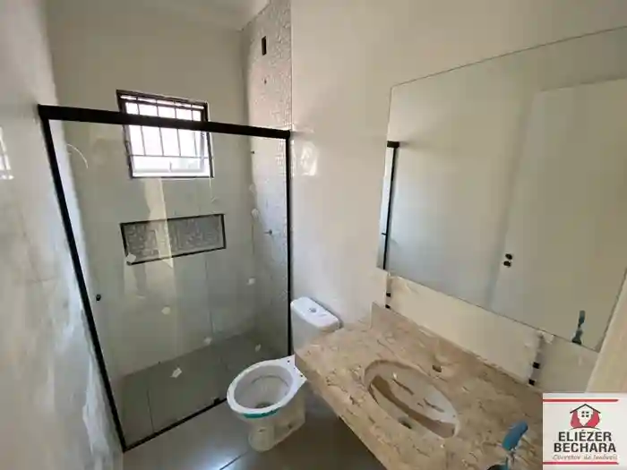 Casa com 3 quartos à venda, 86m² — foto 1 de 10