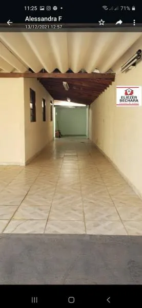 Casa à venda — foto 2 de 4