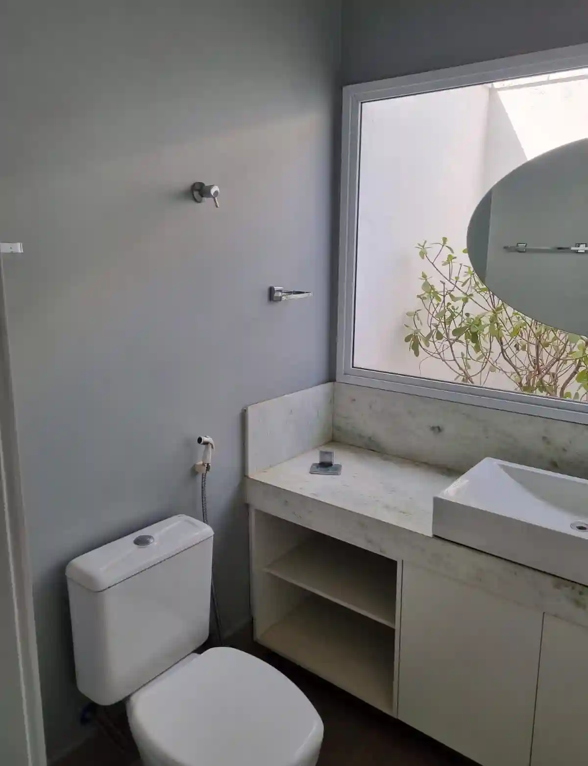 Casa de Condomínio com 3 quartos para aluguel, 305m² — foto 26 de 29