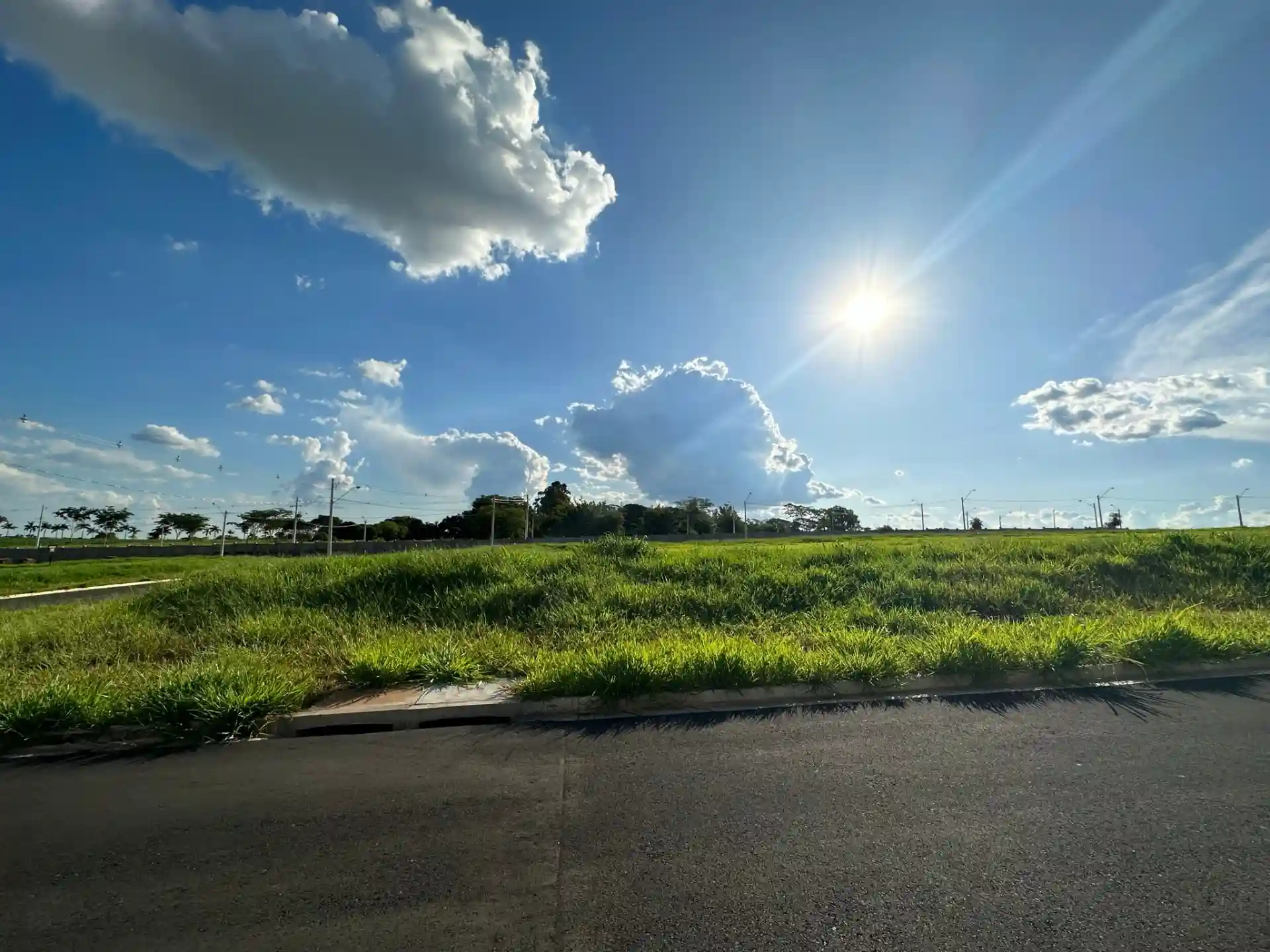 Terreno / Lote / Condomínio  à venda, 417m² — foto 1 de 5
