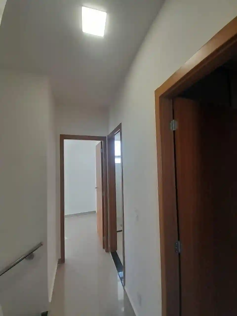 Casa de Condomínio com 3 quartos à venda, 10m² — foto 9 de 10