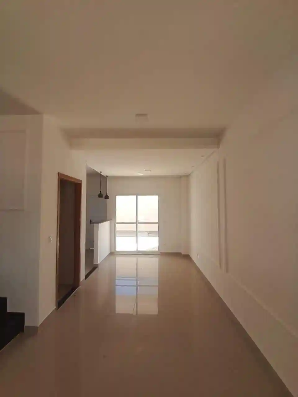 Casa de Condomínio com 3 quartos à venda, 10m² — foto 1 de 10