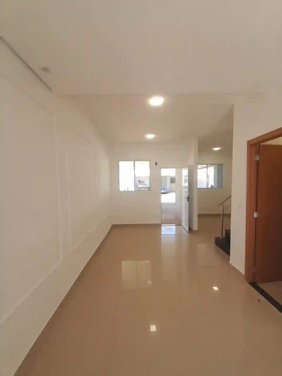 Casa de Condomínio com 3 quartos à venda, 10m² — foto 2 de 10