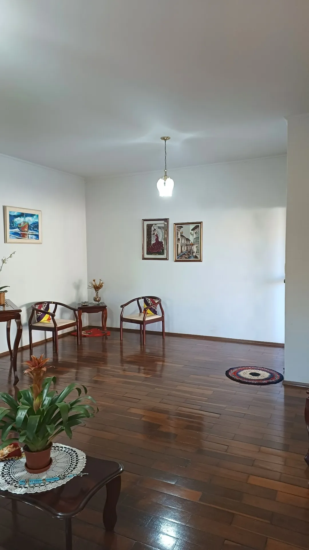Casa com 4 quartos à venda, 900m² — foto 2 de 34