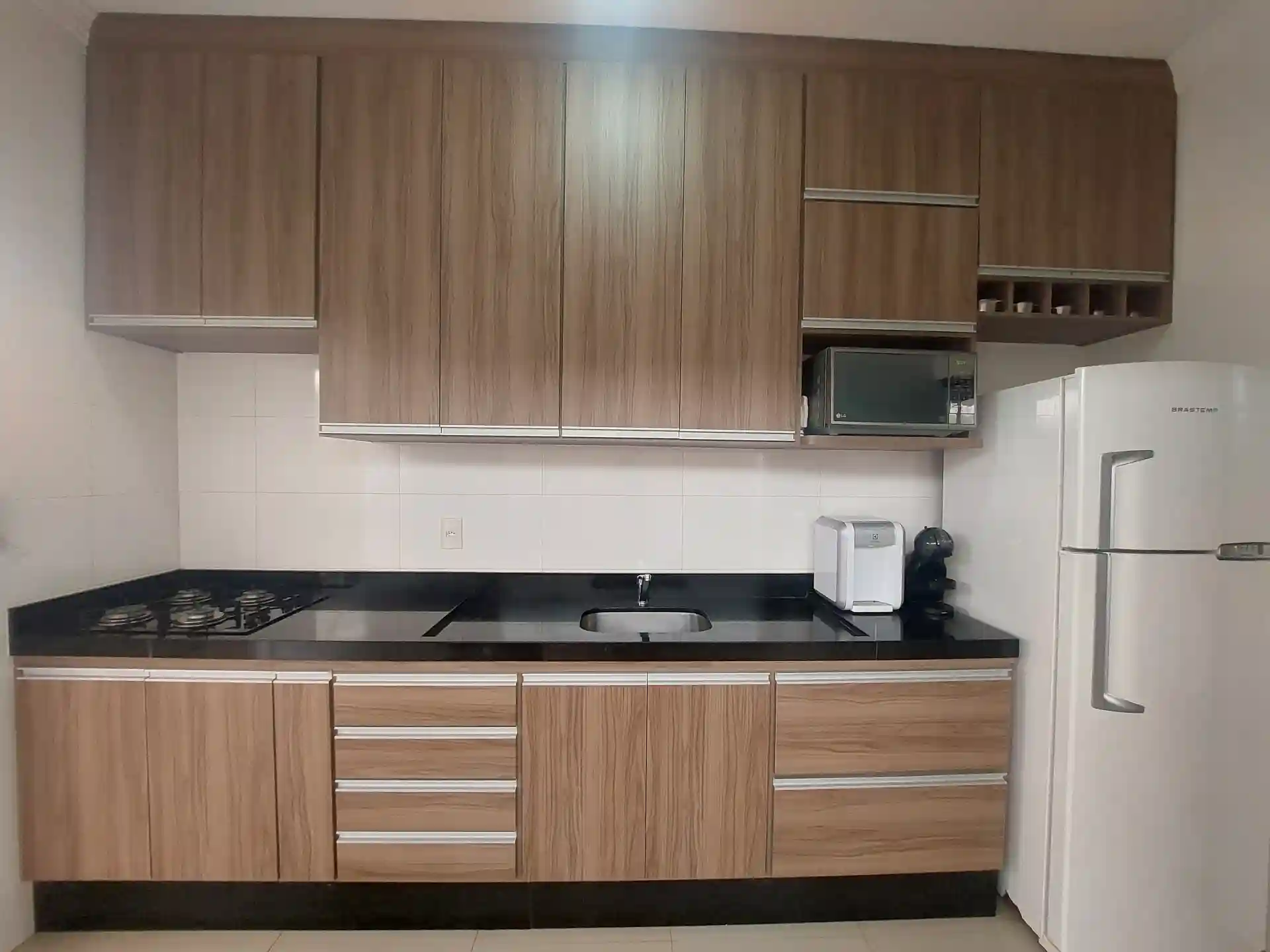 Casa de Condomínio com 3 quartos à venda, 200m² — foto 12 de 24