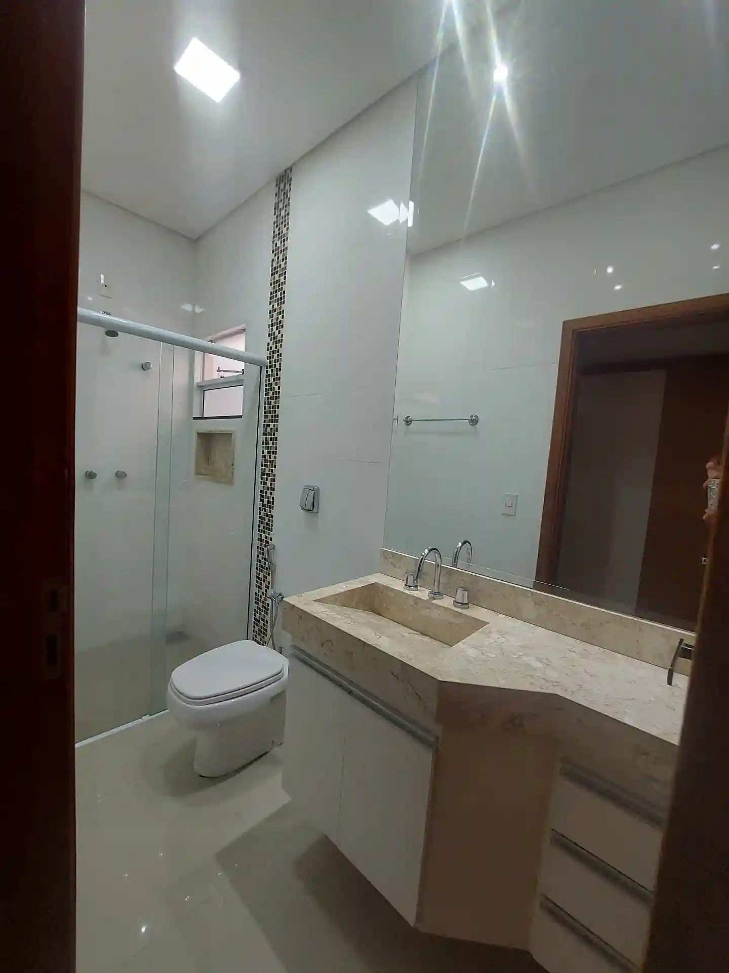 Casa de Condomínio com 3 quartos à venda, 200m² — foto 20 de 24
