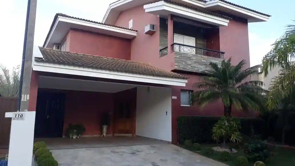 Casa de Condomínio com 4 quartos para aluguel, 450m² — foto 1 de 22