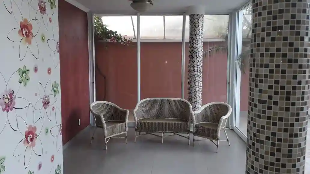 Casa de Condomínio com 4 quartos para aluguel, 450m² — foto 11 de 22