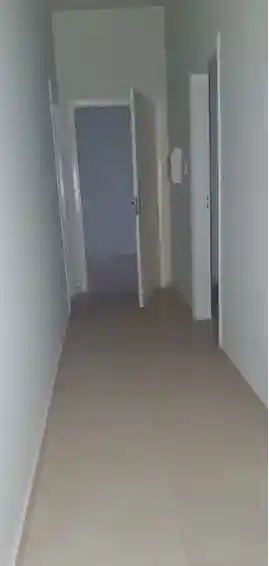 Conjunto Comercial / Sala com 5 quartos para aluguel, 284m² — foto 4 de 10