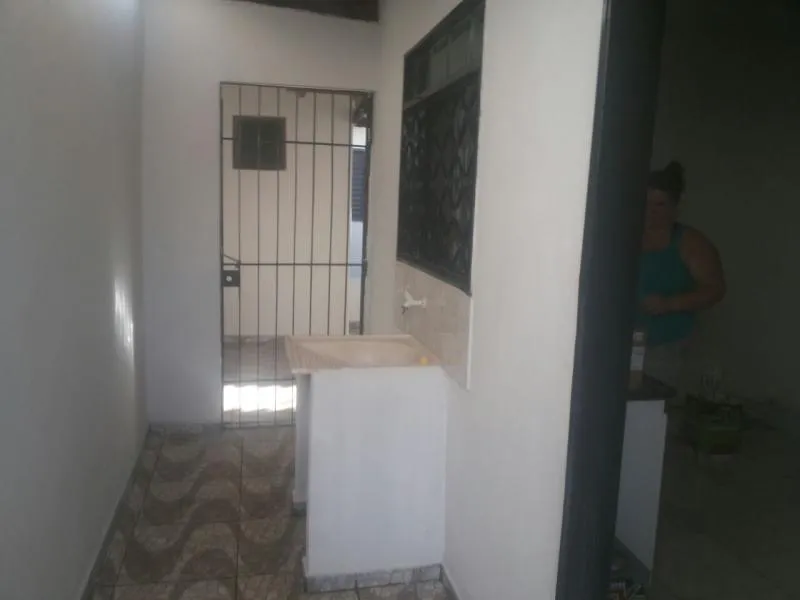 Casa à venda — foto 1 de 4
