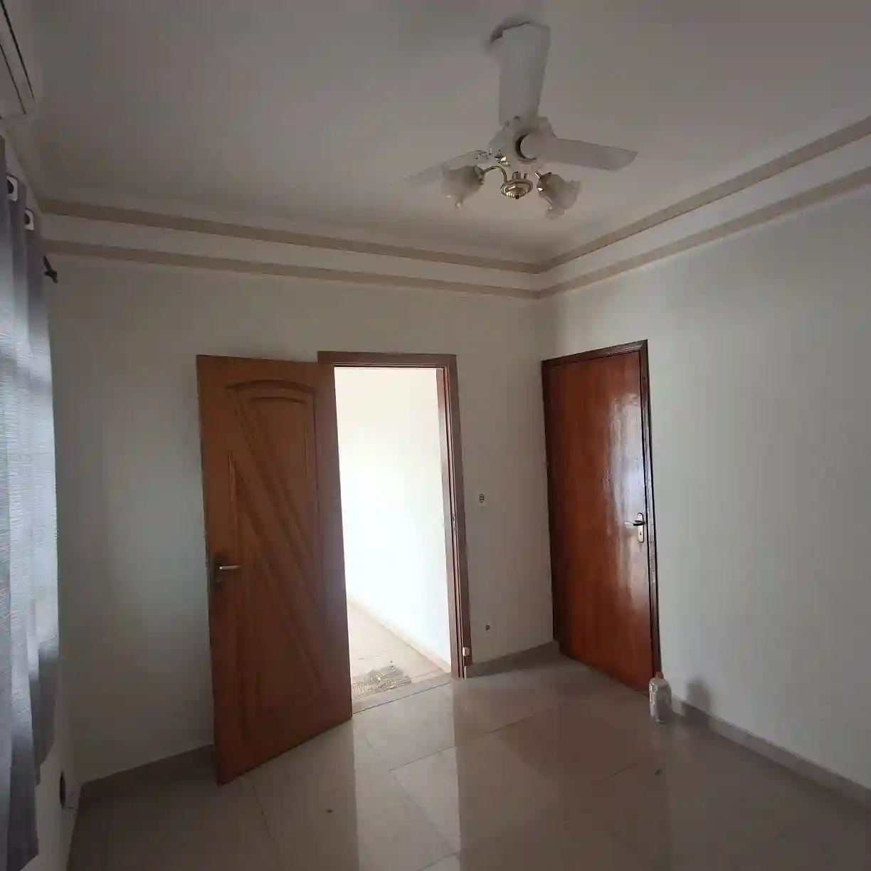 Casa com 3 quartos à venda, 160m² — foto 3 de 31
