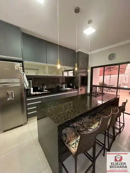 Casa de Condomínio com 3 quartos à venda, 140m² — foto 15 de 19