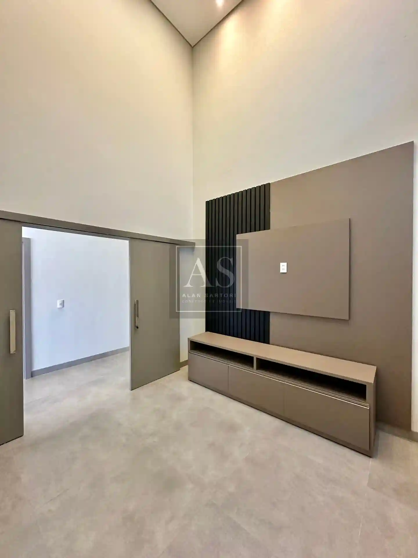 Casa de Condomínio com 3 quartos à venda, 225m² — foto 7 de 28