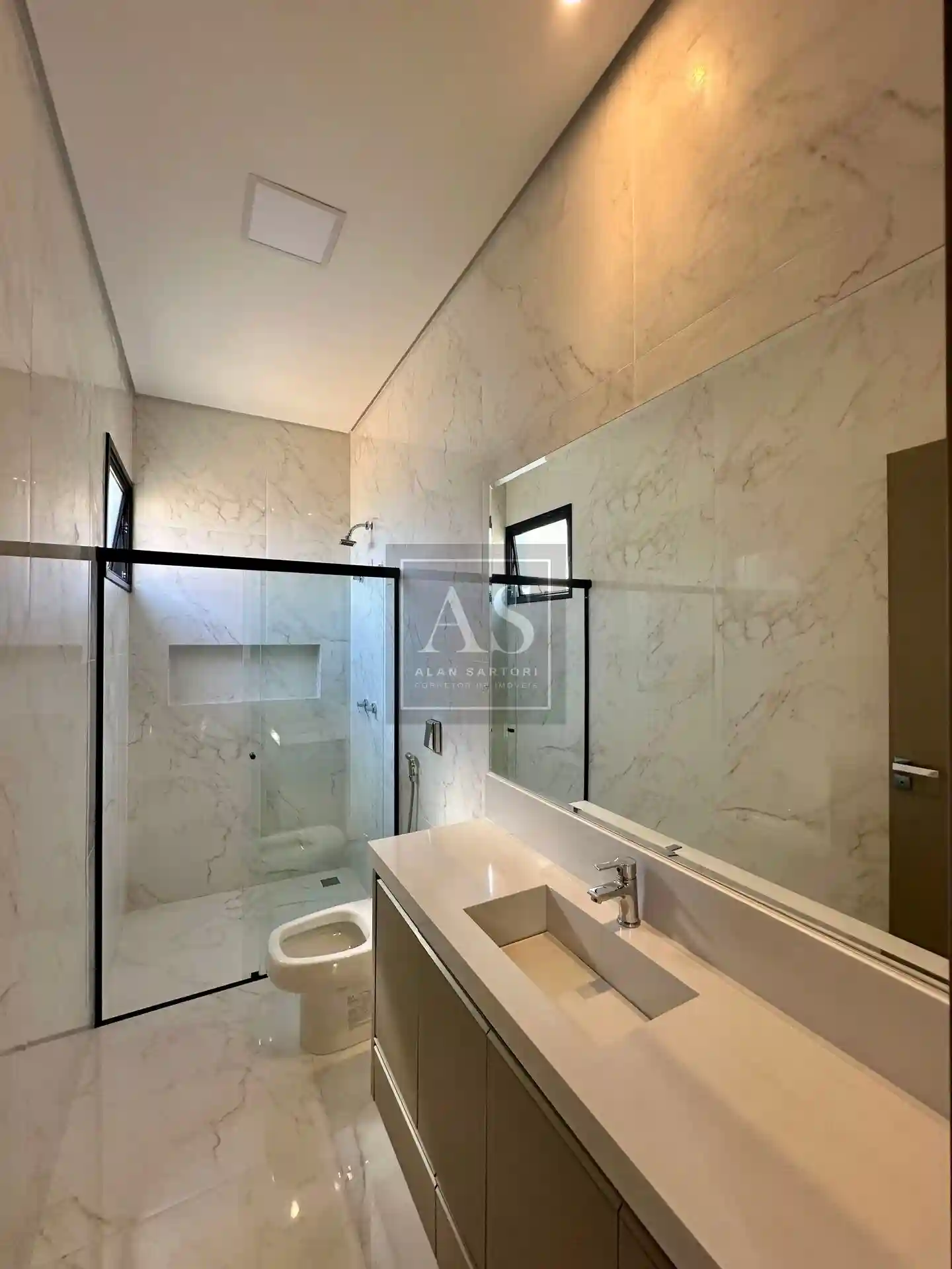 Casa de Condomínio com 3 quartos à venda, 225m² — foto 26 de 28