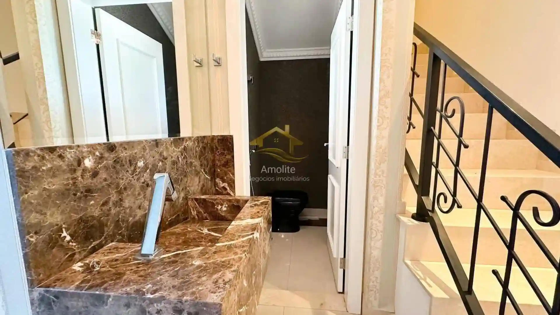Casa de Condomínio com 4 quartos à venda, 320m² — foto 3 de 20