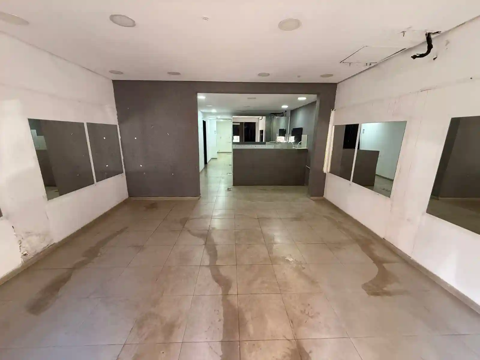Loja / Salão / Ponto Comercial  para aluguel, 75m² — foto 3 de 17