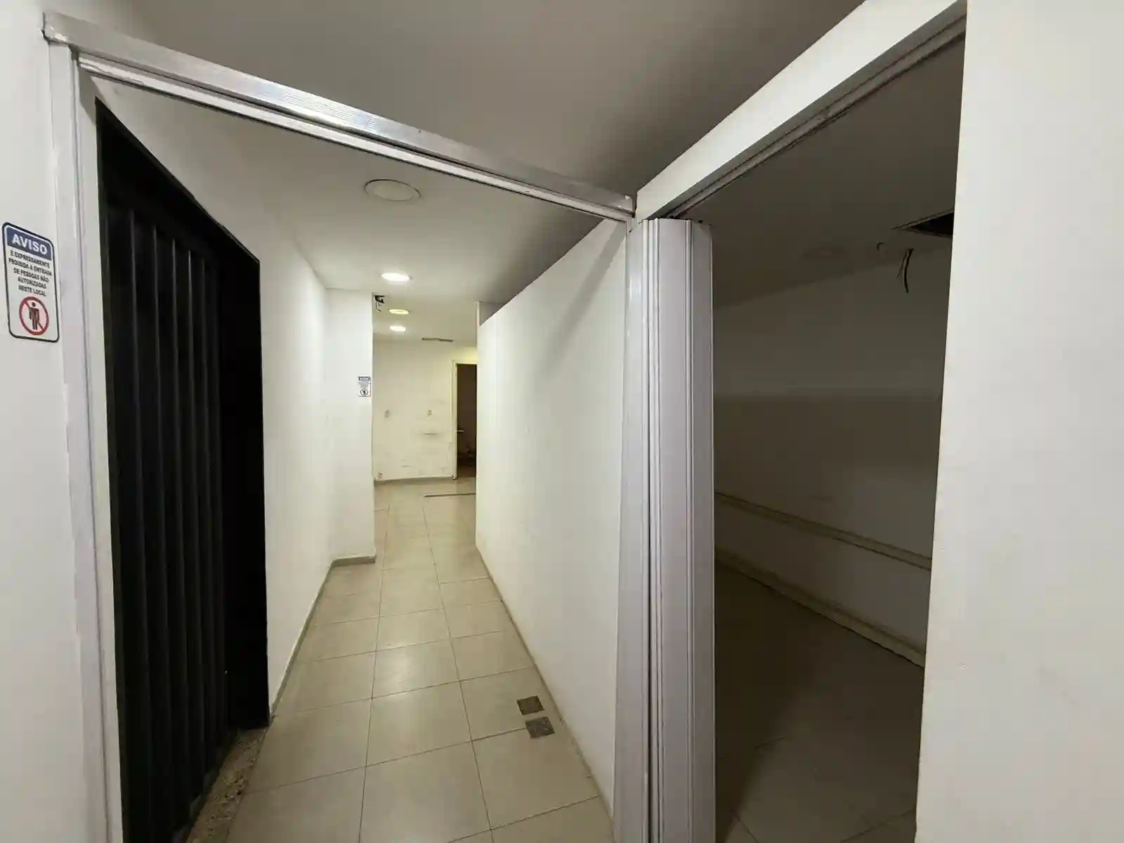 Loja / Salão / Ponto Comercial  para aluguel, 75m² — foto 7 de 17