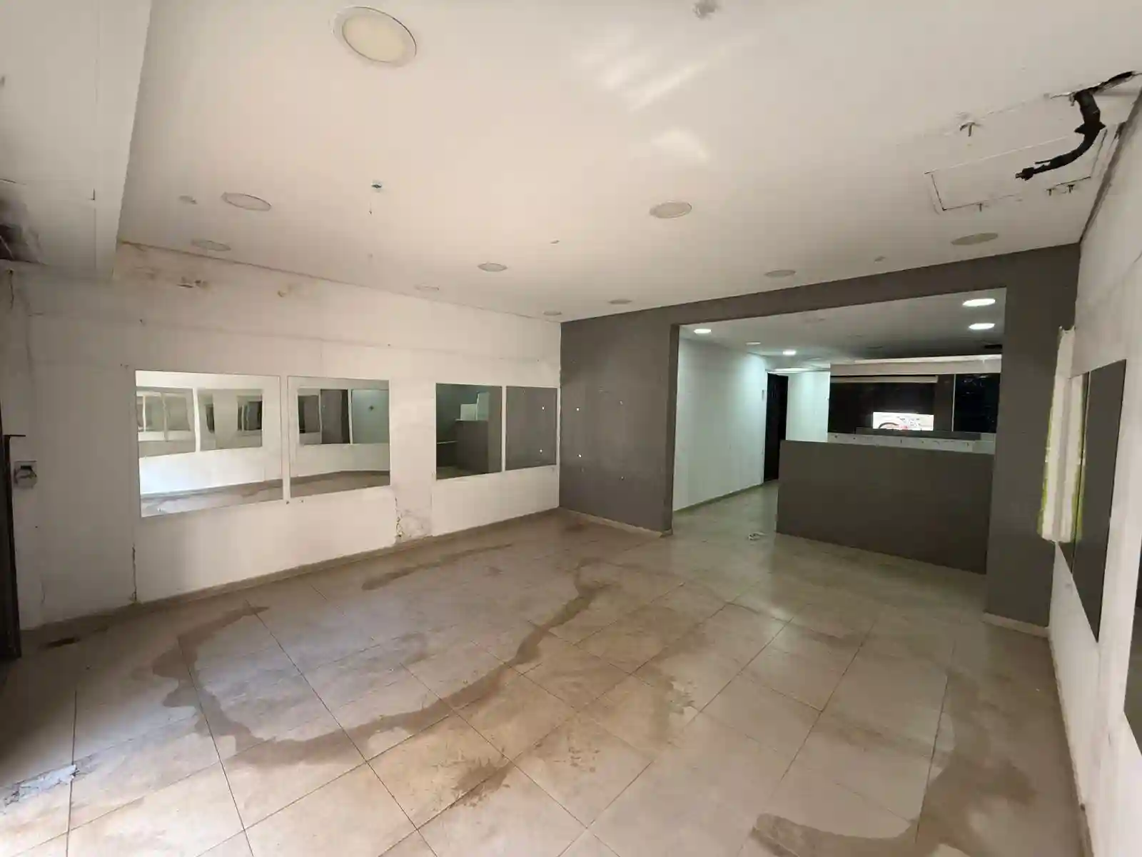 Loja / Salão / Ponto Comercial  para aluguel, 75m² — foto 4 de 17