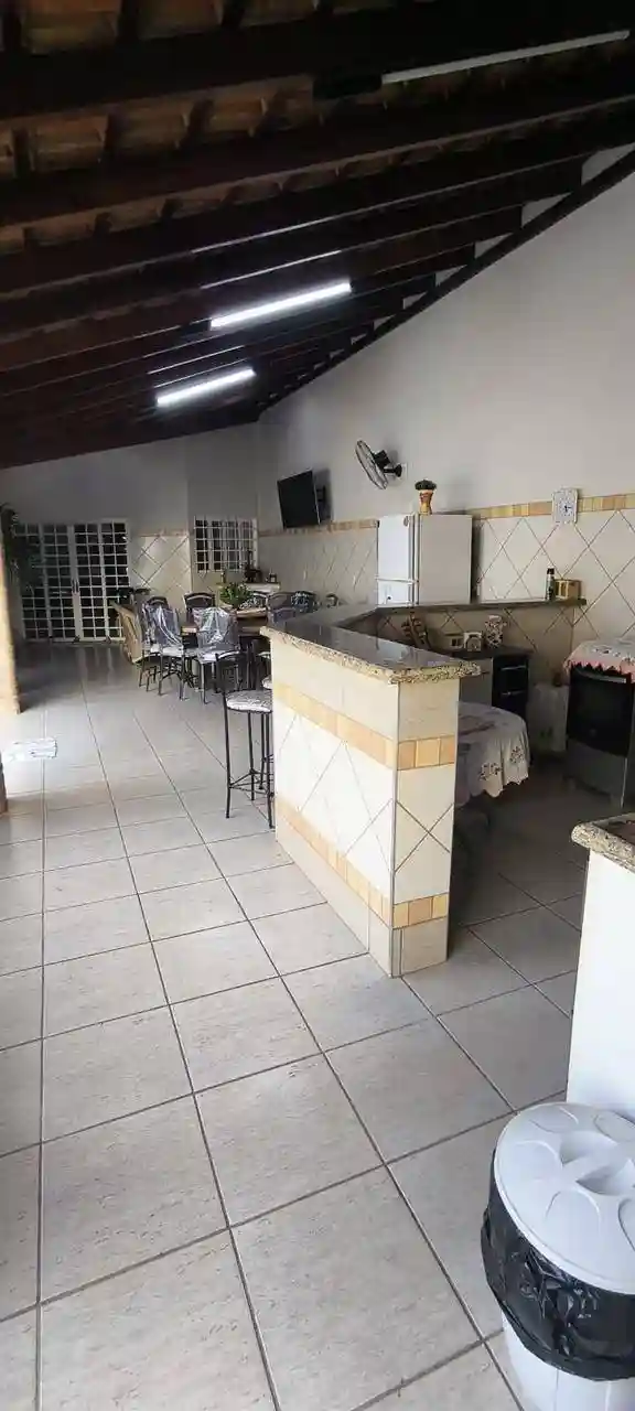 Casa com 3 quartos à venda, 420m² — foto 4 de 23