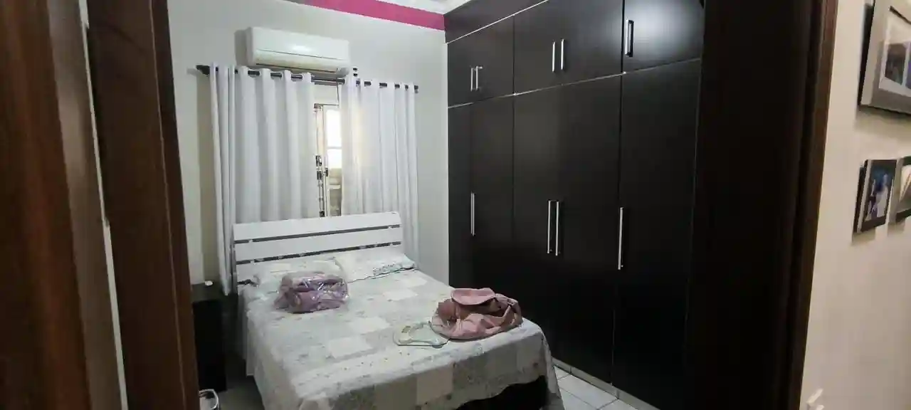 Casa com 3 quartos à venda, 420m² — foto 9 de 23