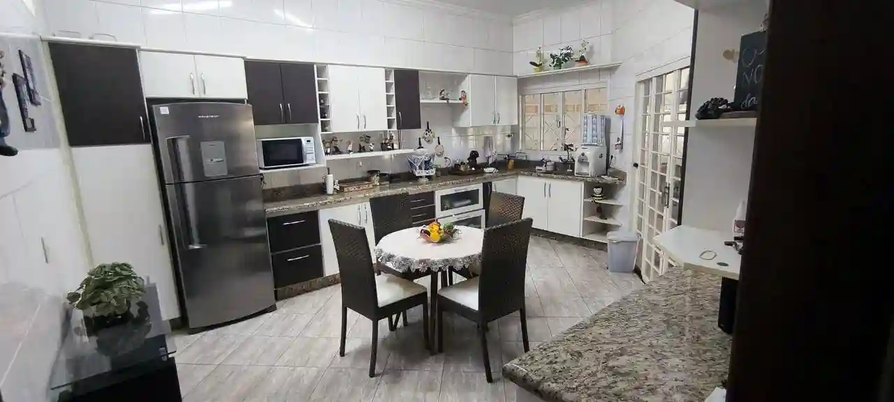 Casa com 3 quartos à venda, 420m² — foto 5 de 23