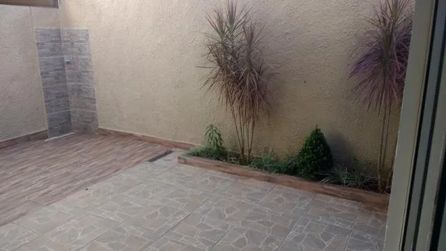 Casa de Condomínio à venda — foto 1 de 2