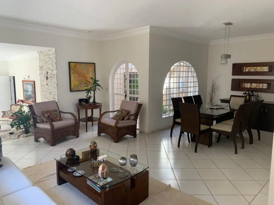 Casa à venda — foto 4 de 9