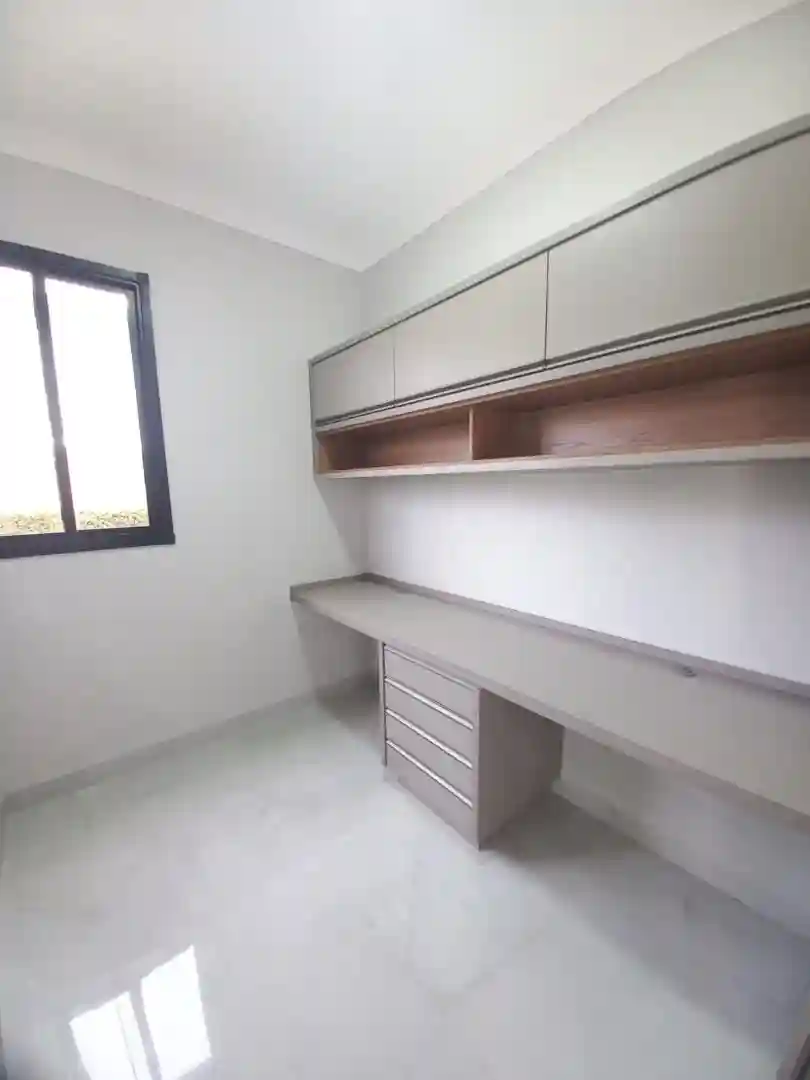 Casa de Condomínio com 3 quartos à venda, 253m² — foto 15 de 17