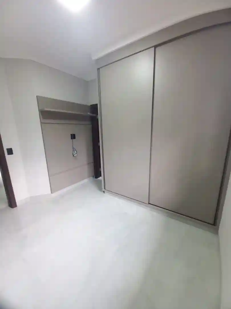 Casa de Condomínio com 3 quartos à venda, 253m² — foto 13 de 17