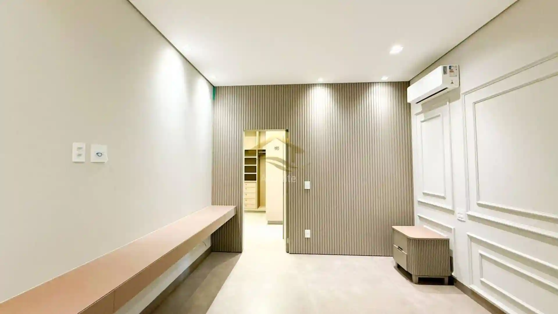 Casa de Condomínio com 3 quartos à venda, 272m² — foto 20 de 34
