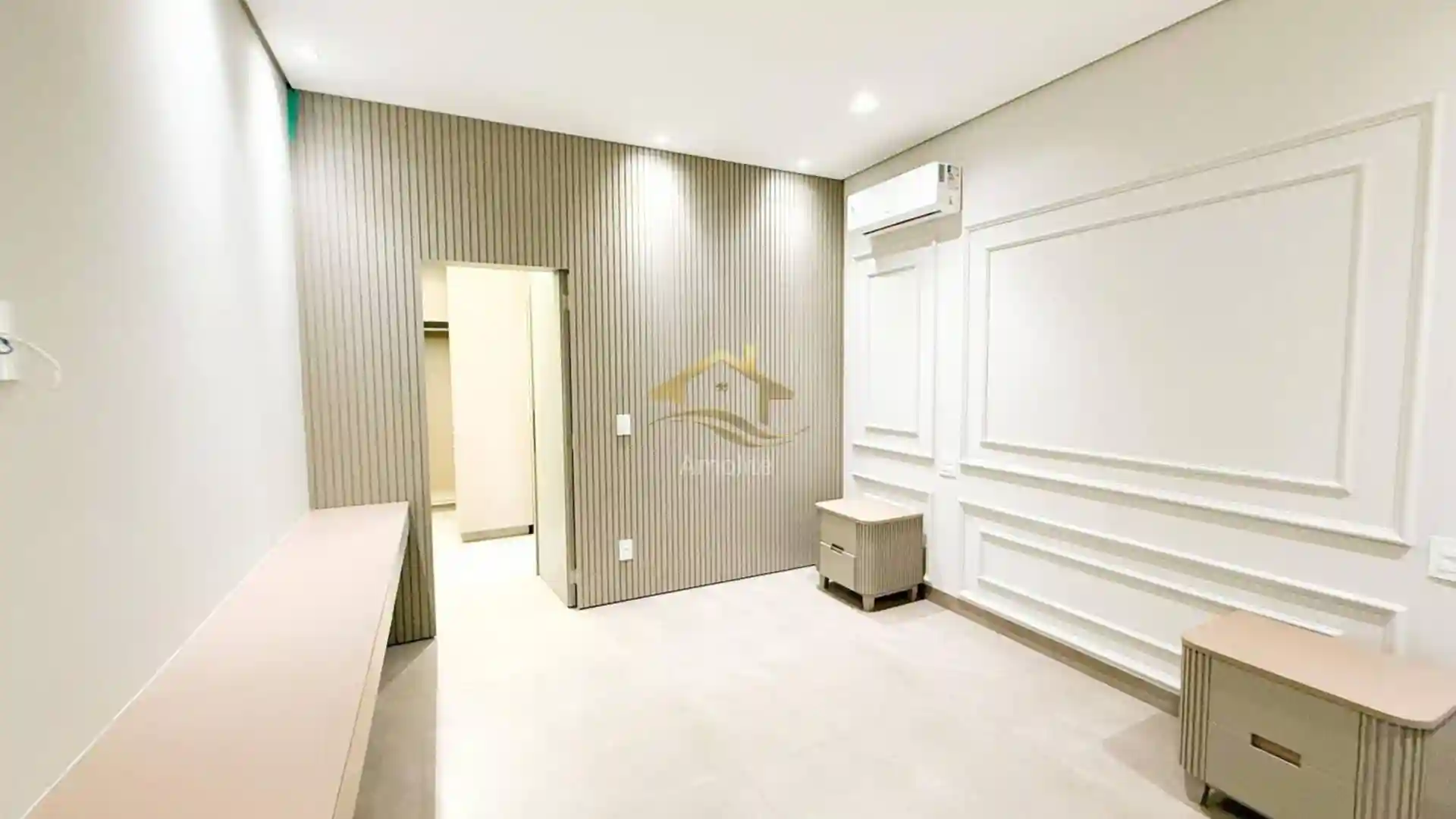 Casa de Condomínio com 3 quartos à venda, 272m² — foto 18 de 34