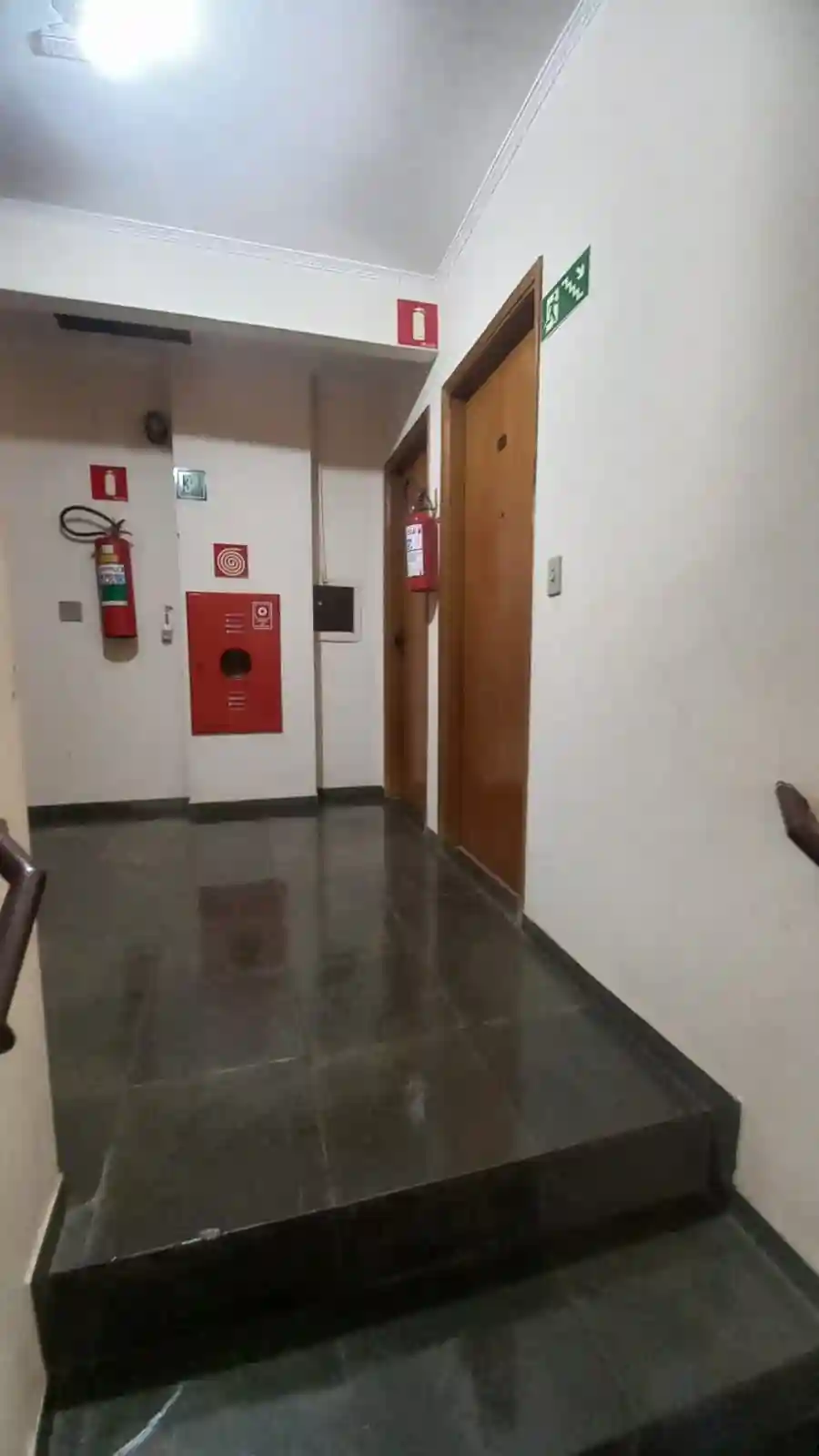 Apartamento com 3 quartos à venda, 90m² — foto 4 de 17